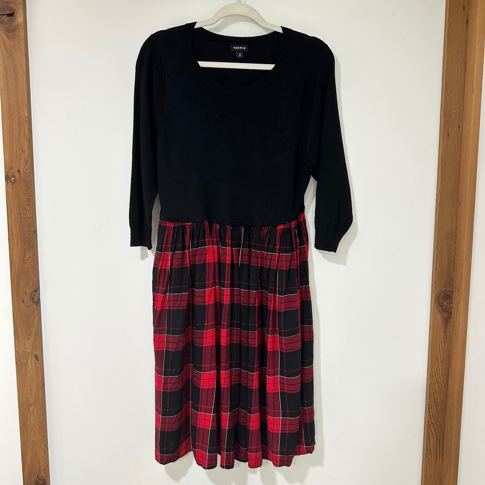 Torrid Dress Womens 0 Large L Black Red Plaid Knit Mixed Media 3/4 Sleeve Midi